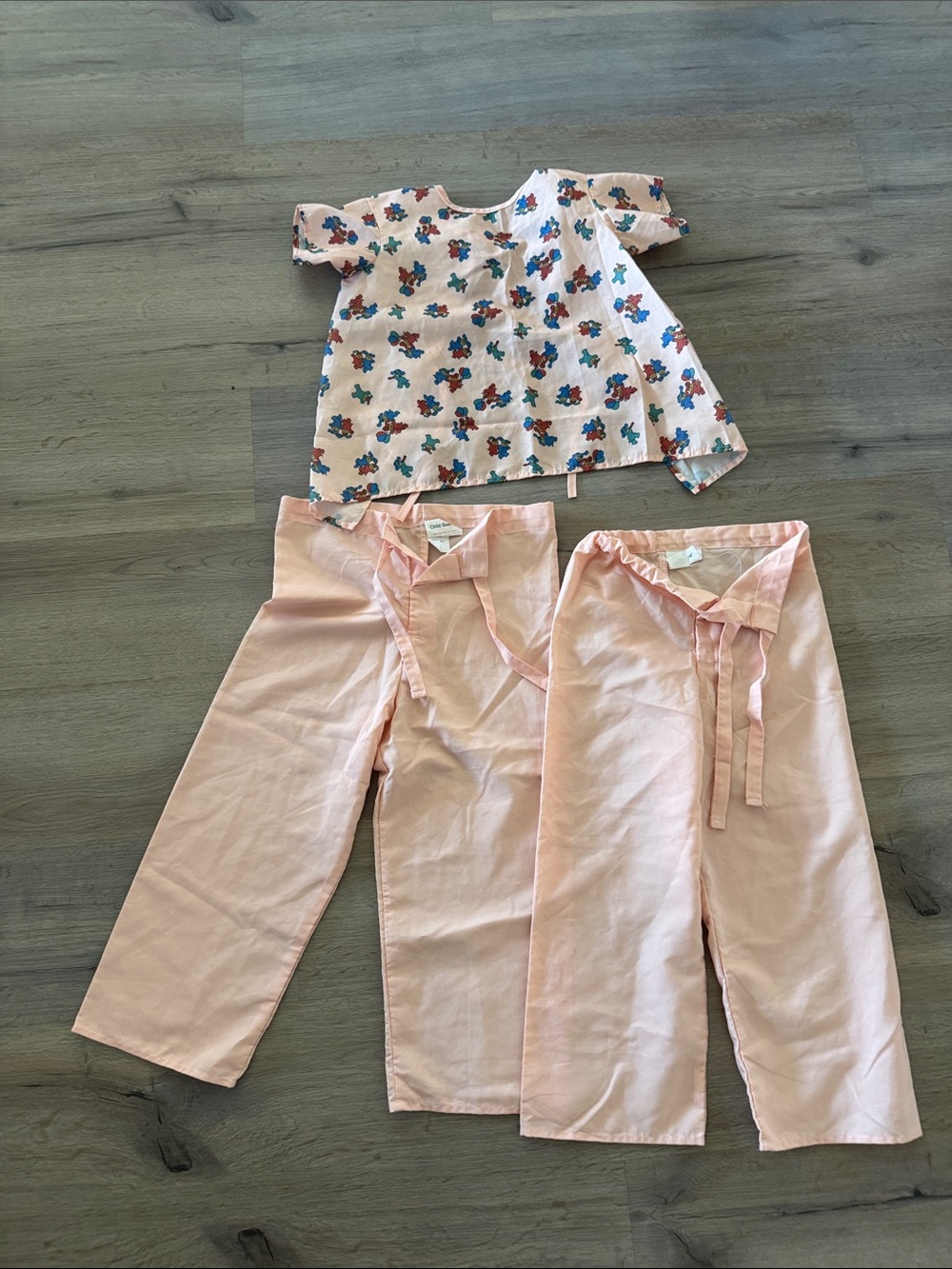 Kids Pink Floral Two-Piece Pajama Set